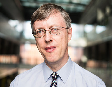 uom-maths-portraits-6118_cropped2.jpg